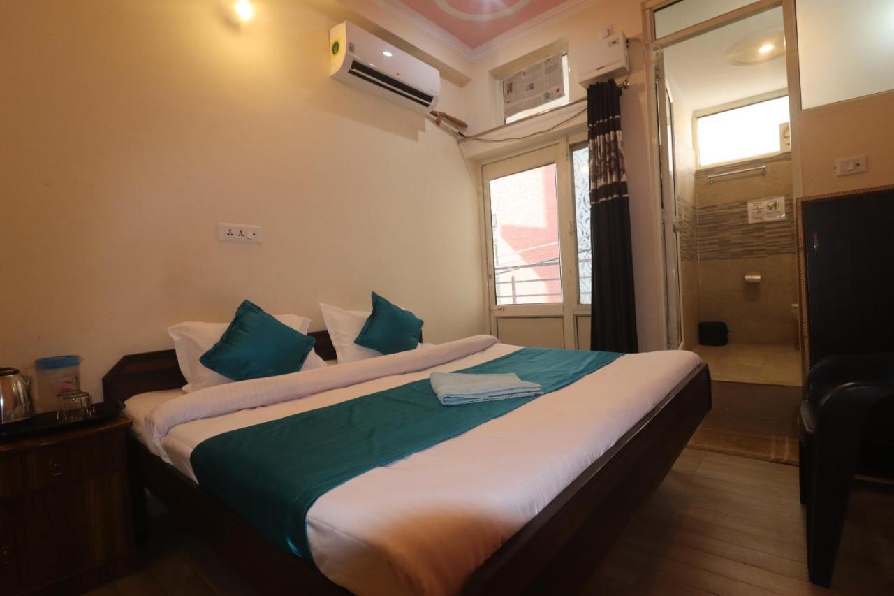 Triple One Hotel Tapovan Rishikesh,Near Laxman Jhula Ngoại thất bức ảnh