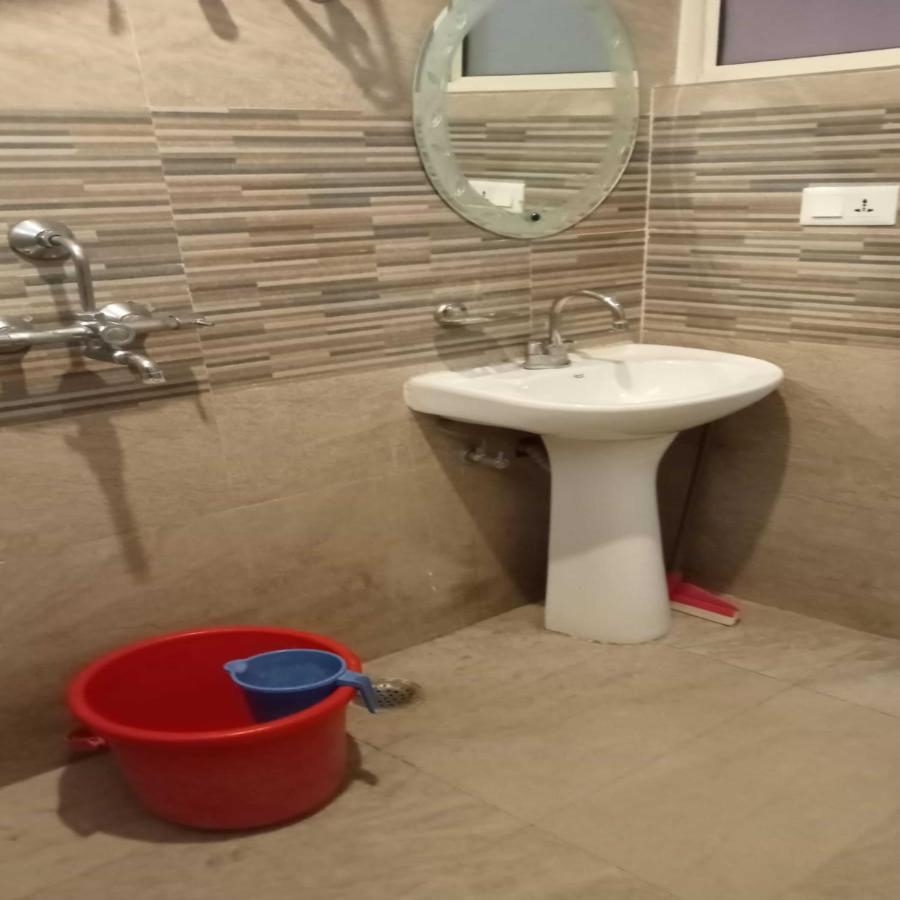 Triple One Hotel Tapovan Rishikesh,Near Laxman Jhula Ngoại thất bức ảnh